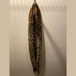 Leopard-Print Faux Fur Scarf